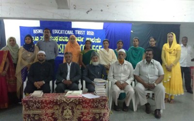 DONATION OF BOOKS 8TH AUGUST 2015