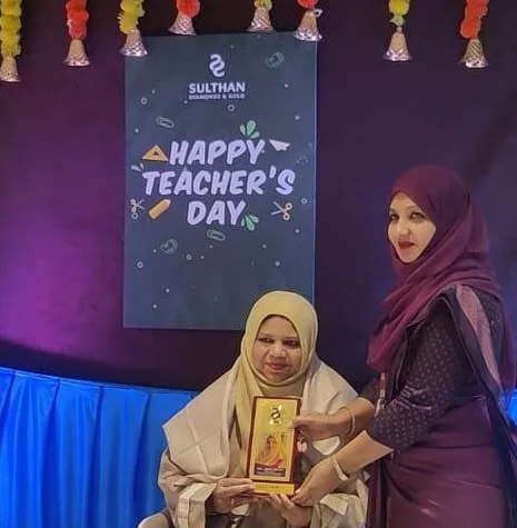 Sultan gold & diamond jewellers felicitated  of our faculties on Teachers day